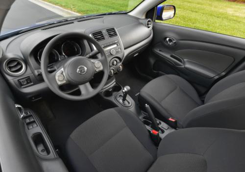 Nissan Versa