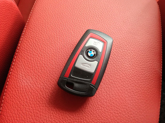 กุญแจของ F30