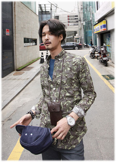 เสื้อเชิ้ตลายทหาร