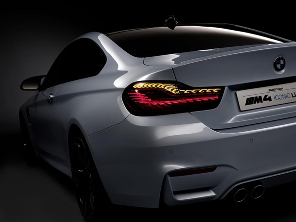 BMW M4 Iconic Light