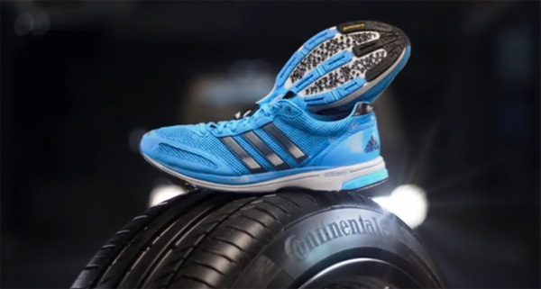 รองเท้าวิ่ง Adidas