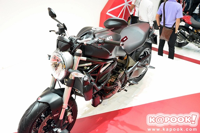 Ducati Monster 821
