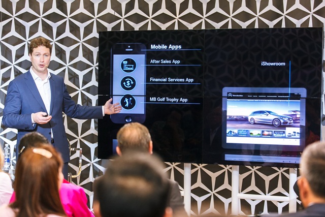 Mercedes-Benz Cafe