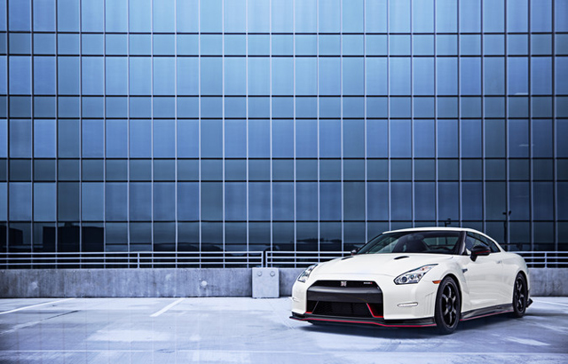 Nissan GT-R