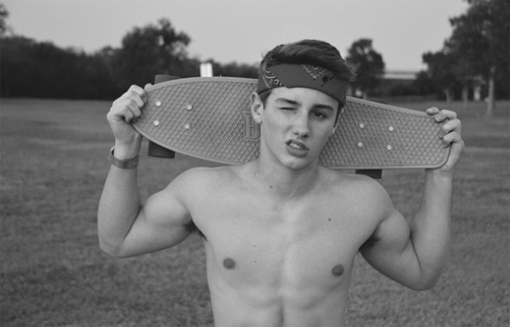 ไรลี่ โกลเด้น, Reilly Golden