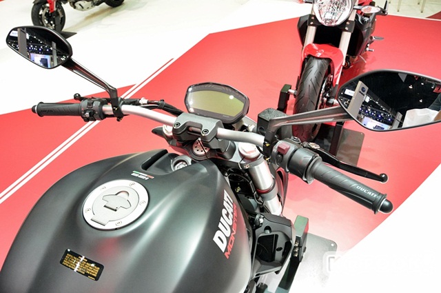 Ducati Monster 821