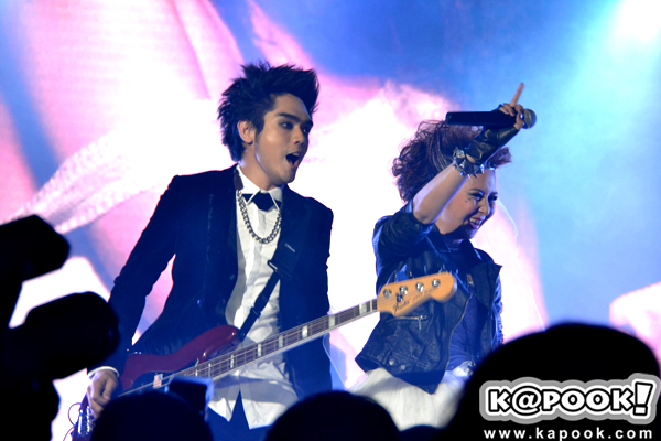 งานแต่งปี๊ด
