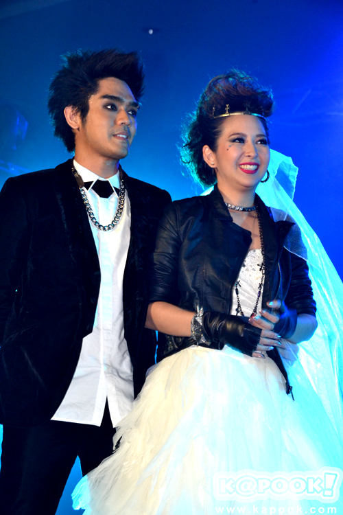 งานแต่งปี๊ด