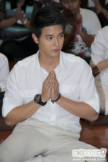 เจมส์จิ เต้ย ทำบุญเปิดกล้อง Timeline จดหมาย - ความทรงจำ
