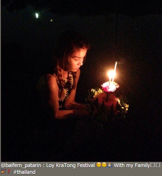 ดาราลอยกระทง 2557