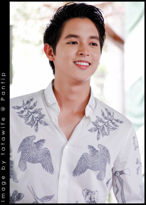 เจมส์ จิรายุ