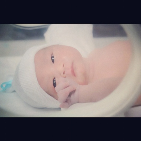 น่ารักน่าชัง น้องเอรีส ลูกชาย จอย วราลักษณ์