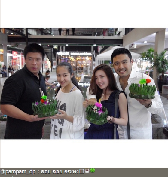 ดาราลอยกระทง 2557