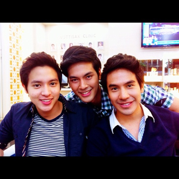 รวมสี่หนุ่ม สุภาพบุรุษจุฑาเทพ ใครเป็นใคร มาดูกัน
