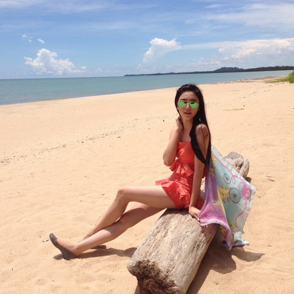 ใหม่ ดาวิกา ใบเฟิร์น พิมพ์ชนก 