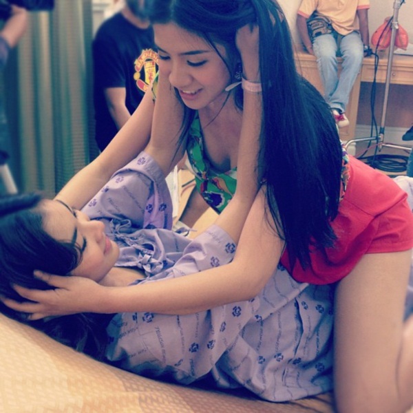 เบื้องหลังน้องเมีย...ตบ-จูบ-ริษยา มันเวอร์อ่ะเรื่องนี้