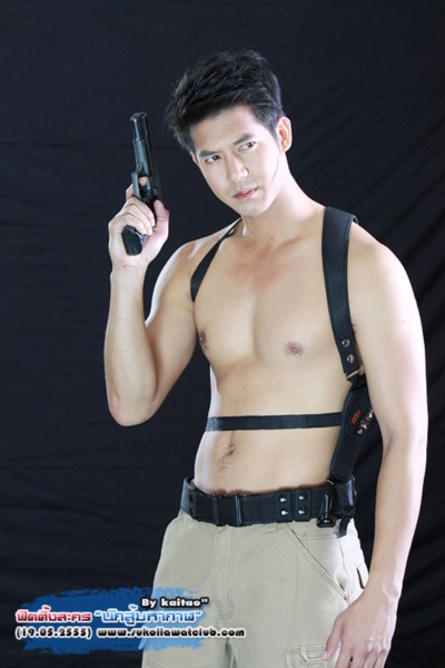 เท่ระเบิด! เวียร์-แตงโม ฟิตติ้งเสื้อผ้าใน นักสู้มหากาฬ 