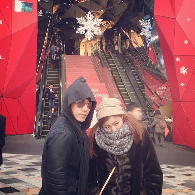 นิวเคลียร์-เพชรจ้า ควงคู่ลั้นล้า ตะลุยกิน เที่ยว ช้อป แดนญี่ปุ่น