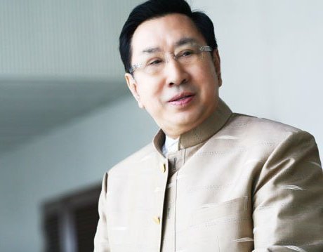 ดร.อาทิตย์ อุไรรัตน์