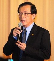 ผศ.วุฒิศักดิ์ ลาภเจริญผล