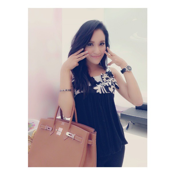 หยาด รับคุยหนุ่มฝรั่งนอกวงการ แต่ขอโฟกัสเรื่องงานก่อน