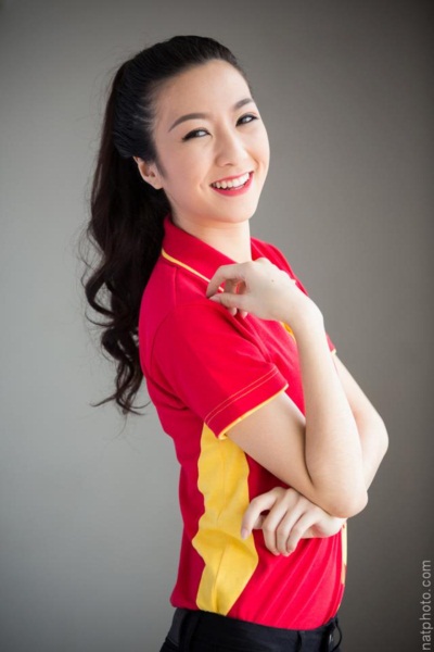 ยลโฉมผู้นำเชียร์ ม.ธรรมศาสตร์ ในงานฟุตบอลประเพณี ครั้งที่ 69