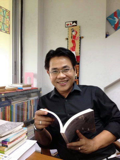 ผู้ช่วยศาสตราจารย์ ดร.วีรวัฒน์ อินทรพร