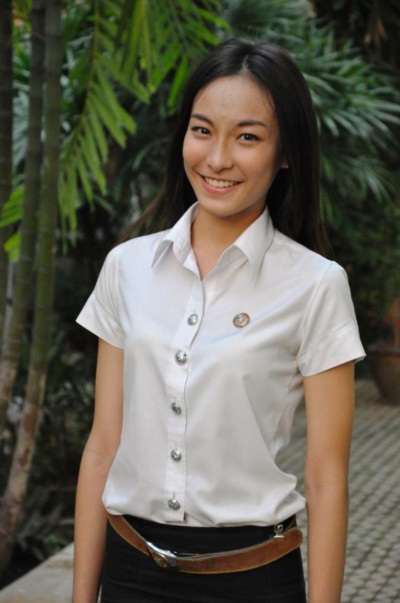 ยลโฉมผู้นำเชียร์ ม.ธรรมศาสตร์ ในงานฟุตบอลประเพณี ครั้งที่ 69