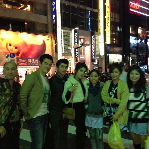 สวีทสุด ๆ ชาคริต-วุ้นเส้น จูงมือหวาน เที่ยวญี่ปุ่น