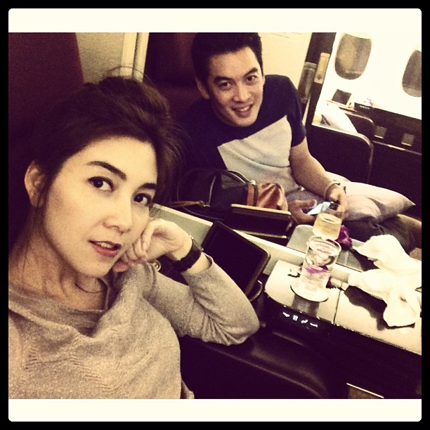 สวีทสุด ๆ ชาคริต-วุ้นเส้น จูงมือหวาน เที่ยวญี่ปุ่น