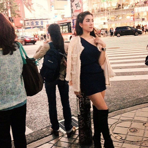 สวีทสุด ๆ ชาคริต-วุ้นเส้น จูงมือหวาน เที่ยวญี่ปุ่น