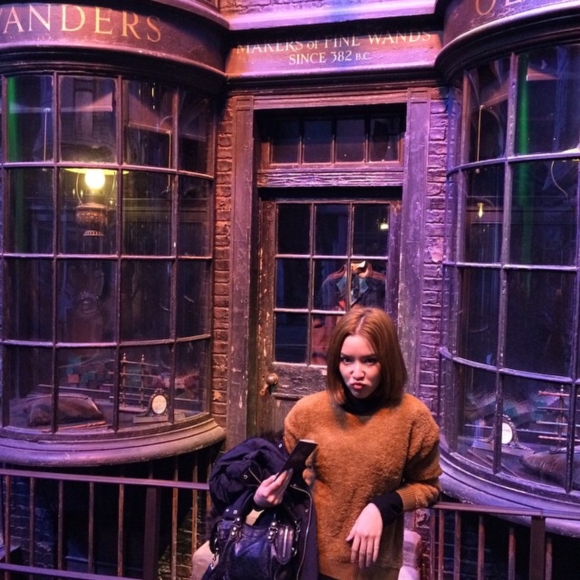 โม มนชนก ตะลุยเที่ยวลอนดอน พร้อมตามรอยแฮร์รี่ พอตเตอร์