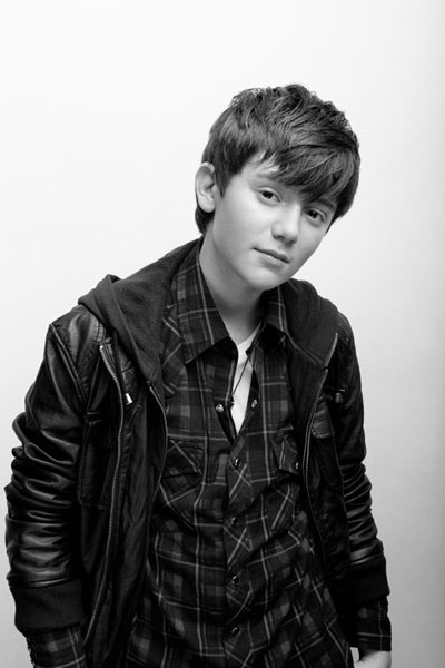 เกรย์สัน ชานซ์ นักร้องหนุ่มดาวรุ่ง อัจฉริยะเปียโน