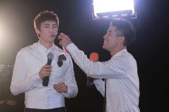 นิชคุณ ในวู้ดดี้เกิดมาคุย