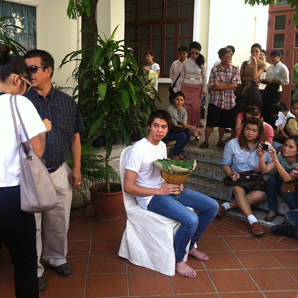 งานบวช พีช พชร เข้าพิธีอุปสมบท ได้รับฉายา พชฺชโร