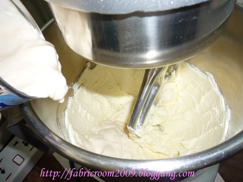 บลูเบอรี่ชีสพาย เปรี้ยวหวานอร่อยลงตัว 