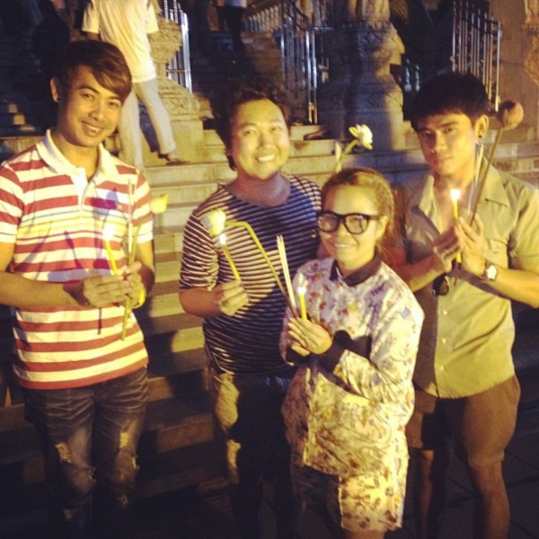 รวมภาพ...ดาราร่วมเวียนเทียน ในวันวิสาขบูชา