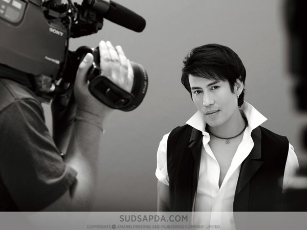 ครบรอบ 30 ปี สุดสัปดาห์ รวมดาราจากอดีตถึงปัจจุบัน