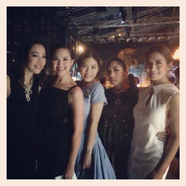 หรูเริ่ด! ประมวลภาพ ดารา-นางแบบ ร่วมงานแฟชั่นโชว์ Chanel Cruise 