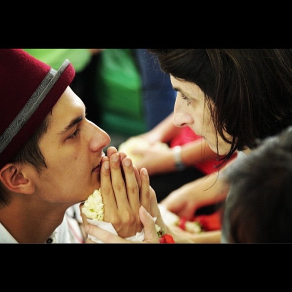 ชิน ชินวุฒิ หลั่งน้ำตาลูกผู้ชาย ไหว้ขอบคุณพ่อเเม่