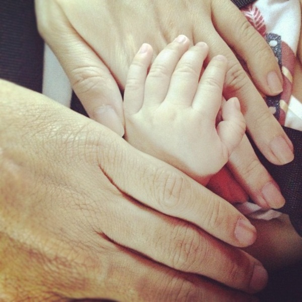 อัพเดตภาพความน่ารักของน้องโสน ลูกสาวมอส ปฏิภาณ