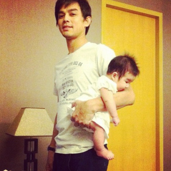 อัพเดตภาพความน่ารักของน้องโสน ลูกสาวมอส ปฏิภาณ