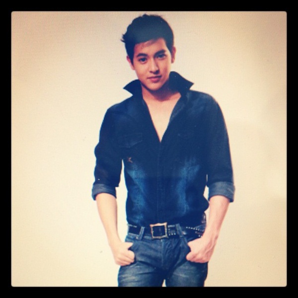 เจมส์ แอบเครียด เล่นบทเเทน เคน ใน สุภาพบุรุษจุฑาเทพ