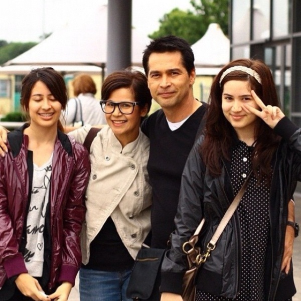 รวมภาพ...คุณแม่ดาราและลูก ๆ ต้อนรับวันแม่ปีนี้