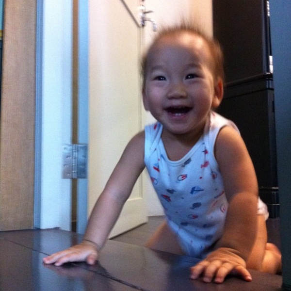 น้องแพรวใจดี ทำเค้กวันเกิดให้น้องภูมิ