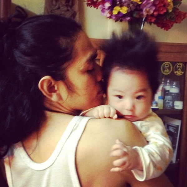 ชมภาพ...น้องคุณ ลูกชายหัวแก้วหัวเเหวนของ อุ๊ หฤทัย