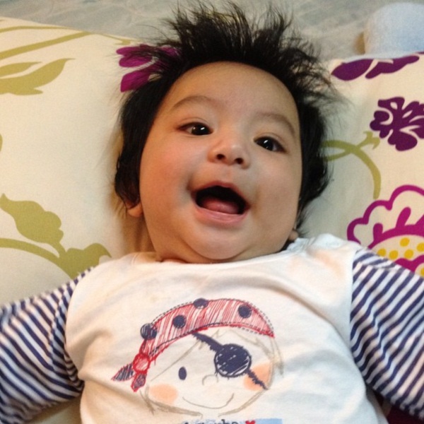 ชมภาพ...น้องคุณ ลูกชายหัวแก้วหัวเเหวนของ อุ๊ หฤทัย