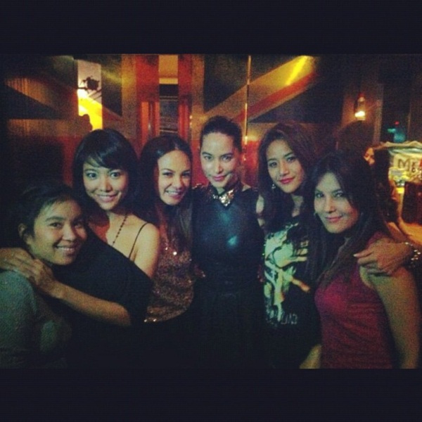 จัดเต็ม! ปาร์ตี้วันเกิด เป๊ก สัญชัย พร้อมเซอร์ไพรส์จาก ธัญญ่า