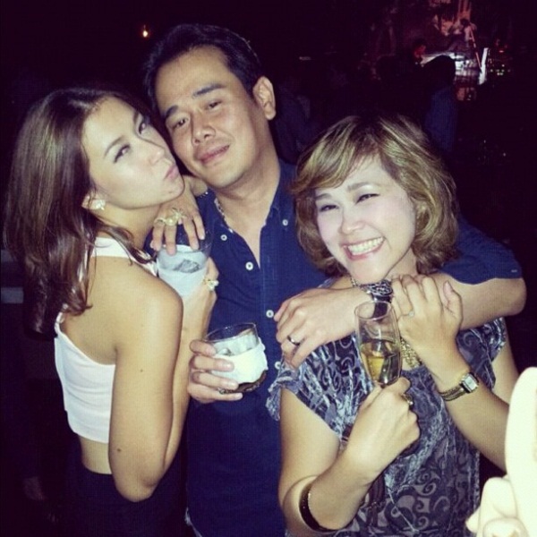 จัดเต็ม! ปาร์ตี้วันเกิด เป๊ก สัญชัย พร้อมเซอร์ไพรส์จาก ธัญญ่า