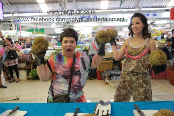 ธัญญ่า แผลงฤทธิ์เป็น นพนภา นอกจอ! ในฉันไปค้างคืนกับซุป\'ตาร์